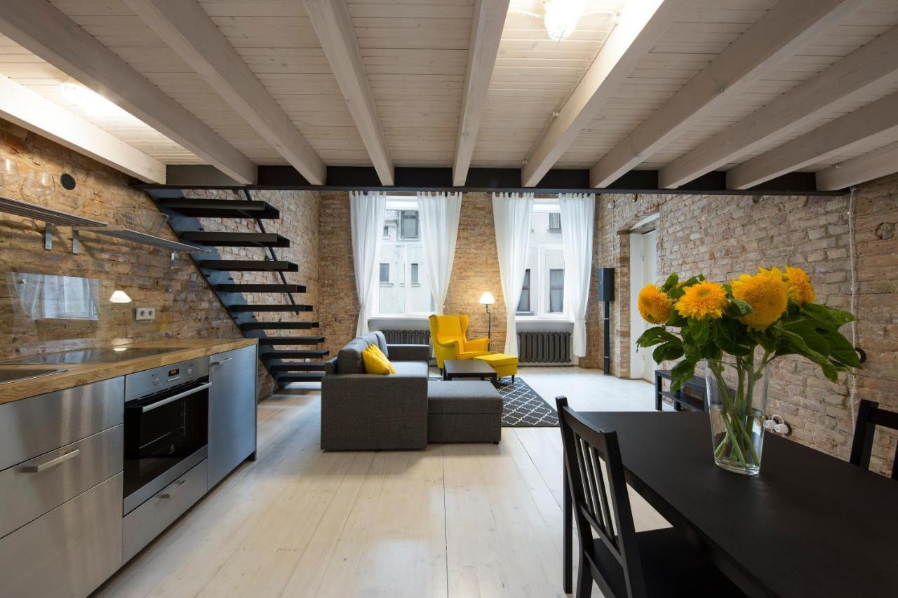Stylish Studio Apartment In The Heart Of Ρίγα Εξωτερικό φωτογραφία